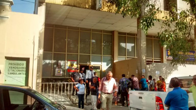 Una mujer mató su esposo al atacarlo con un cuchillo en una discusión: Una mujer mató su esposo al atacarlo con un cuchillo en una discusión
