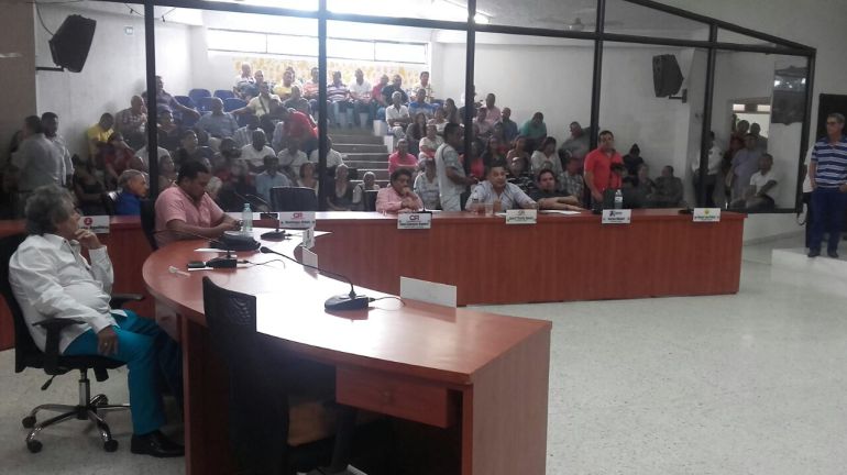 Notifican a políticos de imputación por la presunta compra de votos: Notifican a políticos de imputación por la presunta compra de votos