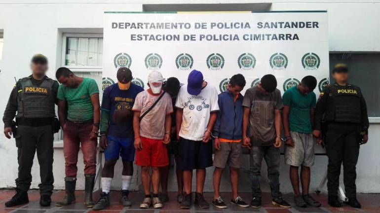 ROBO, PUENTE, PASO: En Santander se estaban robando un puente metálico