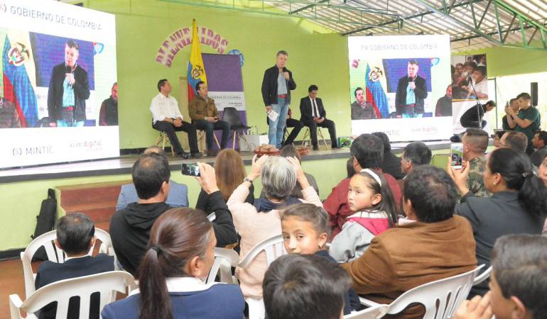 Santos en Boyacá: Dejemos los odios: Santos al promulgar Ley Bicentenario en Boyacá