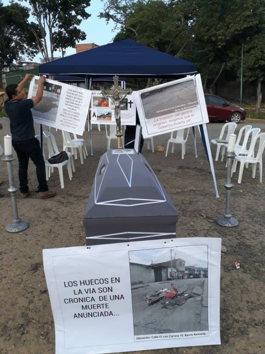 BUCARAMANGA PROTESTAS MAL ESTADO DE LAS VÍAS: Video: Mal estado vial genera protesta en el norte BUCARAMANGA PROTESTAS MAL ESTADO DE LAS VÍAS: Video: Mal estado vial genera protesta en el norte