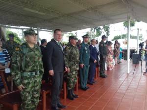 Autoridades político administrativas presentes en la transmisión de mando de la Octava Brigada Autoridades político administrativas presentes en la transmisión de mando de la Octava Brigada