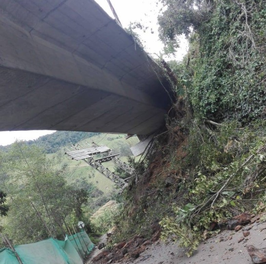 Cierre vía La Línea: Invías reporta cierre total en Vía La Línea Cierre vía La Línea: Invías reporta cierre total en Vía La Línea