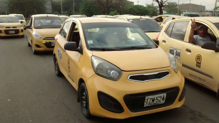 Juegos Centroamericanos y del Caribe: suspenden pico y placa a taxis: Levantan medida de pico y placa por Juegos Centroamericanos