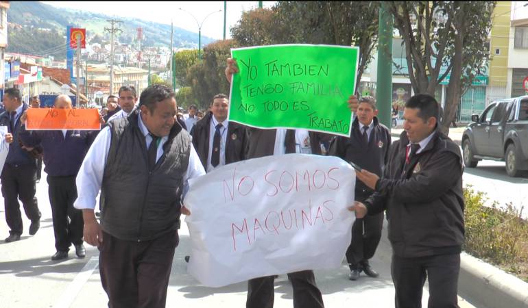 Con condiciones, levantan el paro de transportadores de buses en Tunja