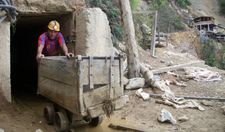 MINA MINERO MUERE DERRUMBES: Derrumbe en mina de Santander deja un hombre muerto
