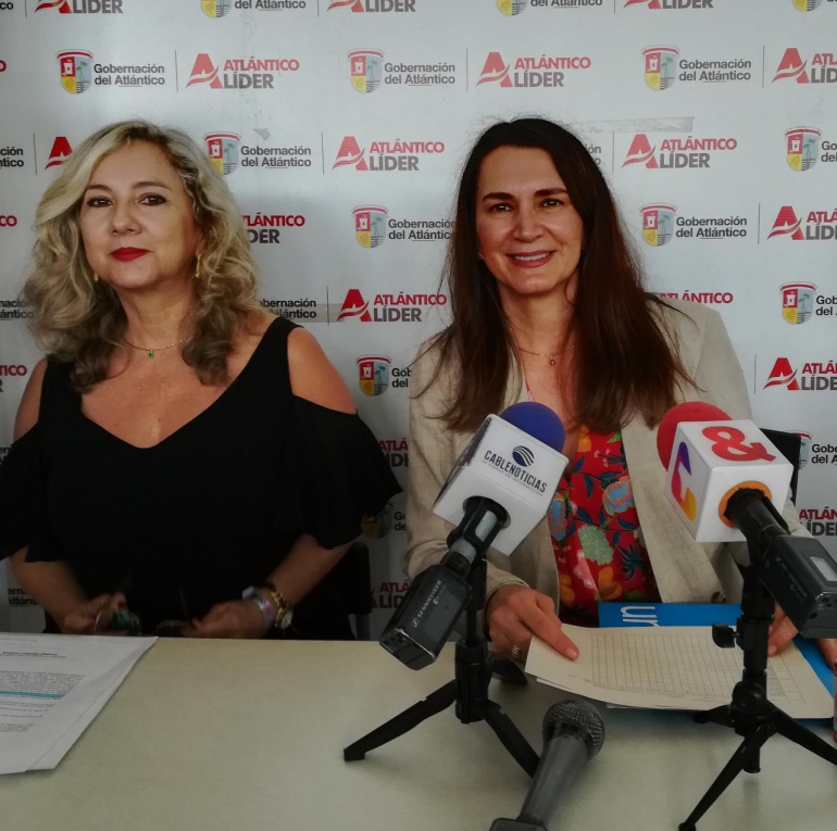 Zandra Vásquez, Secretaria de la Mujer y Equidad de Género y Viviana Limpias, Directora de UNICEF en Colombia.