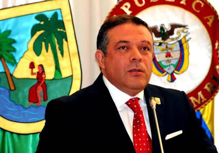 Amenazas, concejal: Amenazan a familia del concejal de Medellín Bernardo Guerra Hoyos