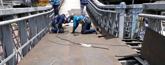 Robo de láminas puentes en Bogotá: Por tercera vez en un mes roban láminas de puente peatonal en Bogotá Robo de láminas puentes en Bogotá: Por tercera vez en un mes roban láminas de puente peatonal en Bogotá
