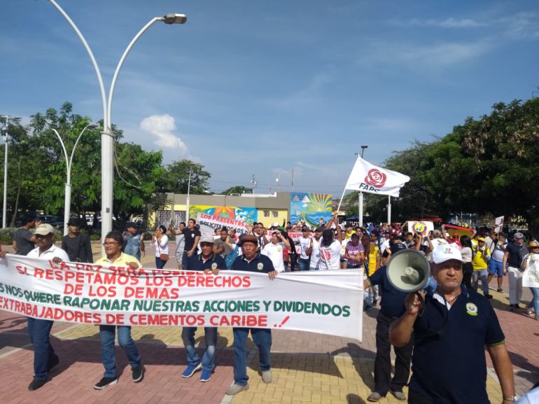 En Barranquilla firmaron proclama por la paz los partidos de oposición: Partidos de oposición firmaron proclama por la paz en Barranquilla