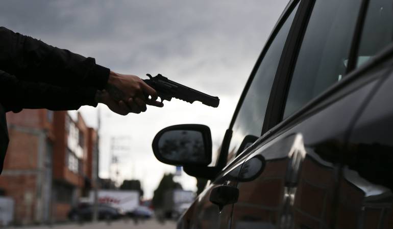 Asesinan empleado del Banco de la República.: Asesinan a integrante del Banco de la República en Bogotá
