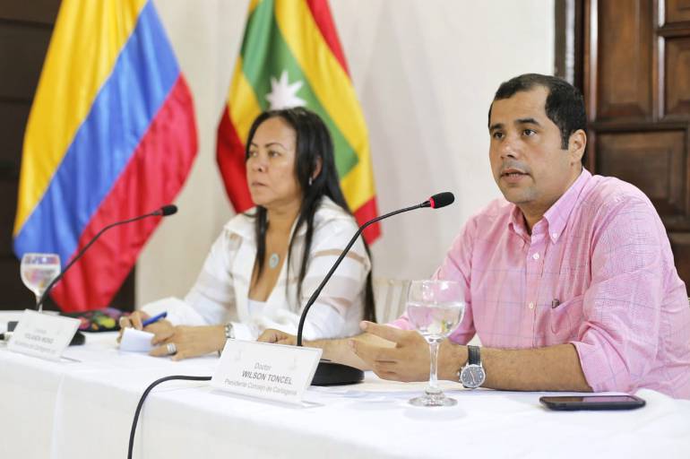 Alcaldesa (e) Yolanda Wong realiza Consejo de Gobierno junto a concejales: Alcaldesa (e) Yolanda Wong realiza Consejo de Gobierno junto a concejales