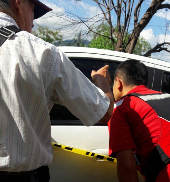 CONDUCTOR HERIDO, NORTE, SICARIOS, BUCARAMANGA: Pistolero disparó a conductor en el norte CONDUCTOR HERIDO, NORTE, SICARIOS, BUCARAMANGA: Pistolero disparó a conductor en el norte
