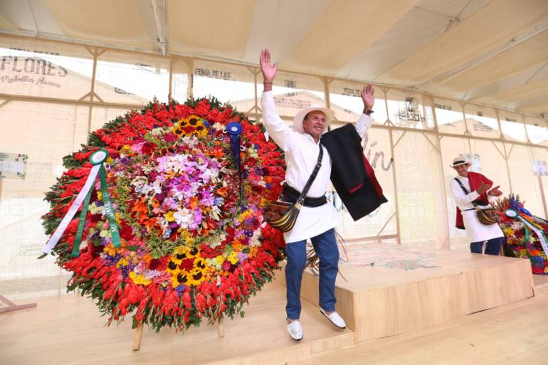 Ganador desfile de silleteros: El apasionado sembrador de flores que se coronó rey de los silleteros