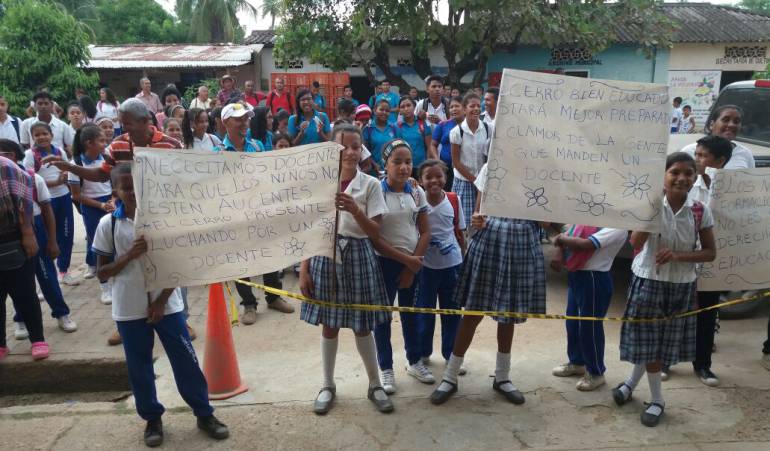 Falta de docentes en Bolívar: Alcaldía de Hatillo de Loba, Bolívar, lidera protesta por falta de docentes