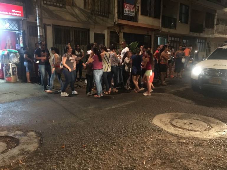 Caleños accidentados en accidente en Quito, Ecuador: En Cali, familiares esperan información de accidentados en Quito