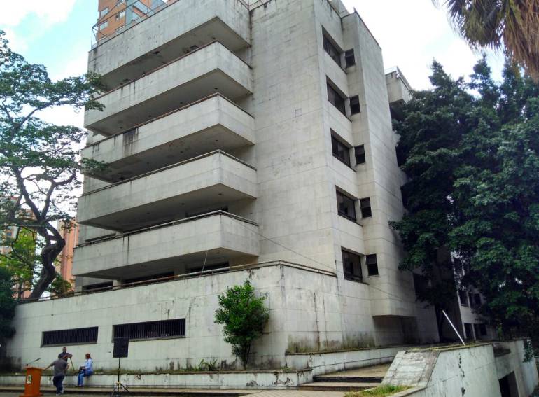 El 10 de enero demolerán el edificio Mónaco
