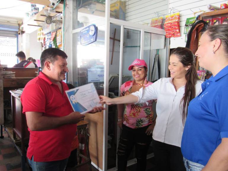 CamCartagena hace reconocimiento a detallistas de la ciudad: CamCartagena hace reconocimiento a detallistas de la ciudad
