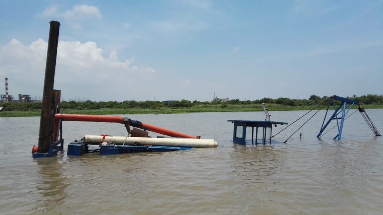Draga Puerta de Oro que se hundió en el río Magdalena provocando emergencia ambiental.
