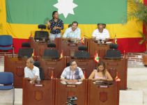 Concejo de Cartagena insiste en soluciones a invasión del espacio público