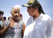 Alcaldesa (e) de Cartagena Yolanda Wong Baldiris continuará en el cargo