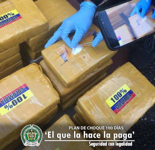 Capturas, cocaina, Eje Cafetero: Policía logra la incautación de 80 kilos de cocaina en un taxi Capturas, cocaina, Eje Cafetero: Policía logra la incautación de 80 kilos de cocaina en un taxi