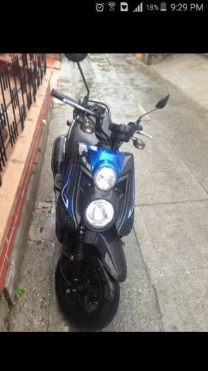 Esta es la moto que se robaron los delincuentes al sur de Armenia. Esta es la moto que se robaron los delincuentes al sur de Armenia.