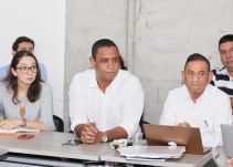 Distrito revisa minuciosamente los produtos del POT entregados por Fonade