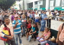 Masiva presencia de venezolanos generó traumatismo en registraduría