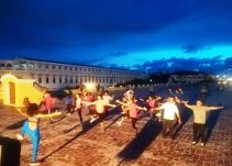 Fortificaciones a ritmo de Zumba en #SeMueveCartagena