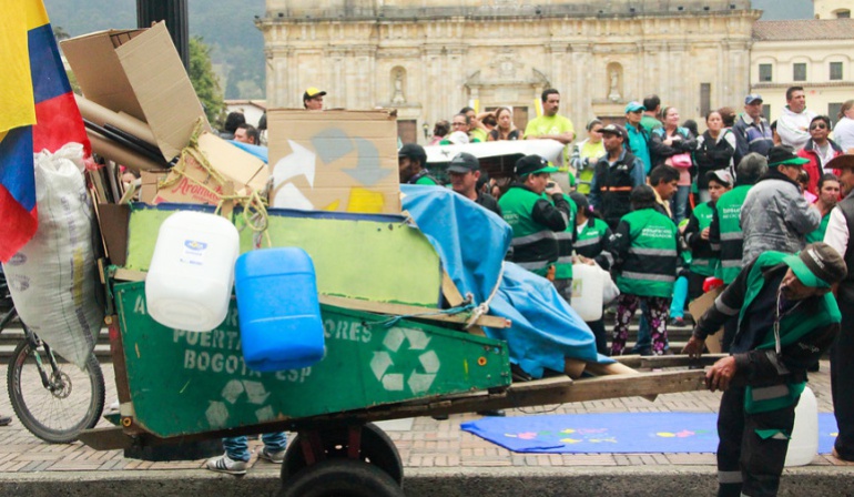 Reciclaje basura: Entregan nueva bodega para recicladores en Bogotá