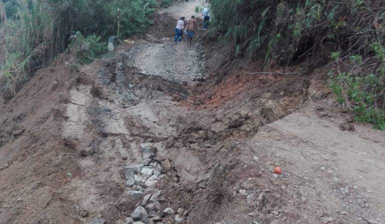 Falla geológica, Filadlefía Aranzazu, Caldas, Obras: 19 Veredas entre Aranzazu, Filadelfia y Pácora se encuentran incomunicadas
