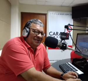 Gustavo Rendón Ríos, periodista profesor y docente Gustavo Rendón Ríos, periodista profesor y docente