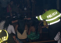 Sin restricción menores de edad consumen drogas en discotecas de Bogotá
