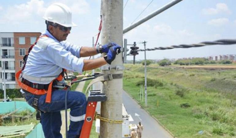 Emcali confirma alumbrado: Emcali confirma que alumbrado público se licitará en 2019