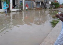 Problemas de salud denuncian en La Pradera por contaminación de arroyo León