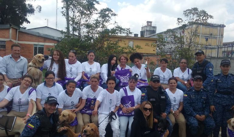 Centro canino cárcel El buen Pastor.: Inauguran centro canino en la cárcel El Buen Pastor