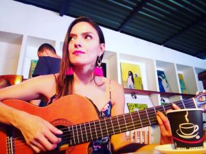 Victoria Sur Cantante quindiana Victoria Sur Cantante quindiana