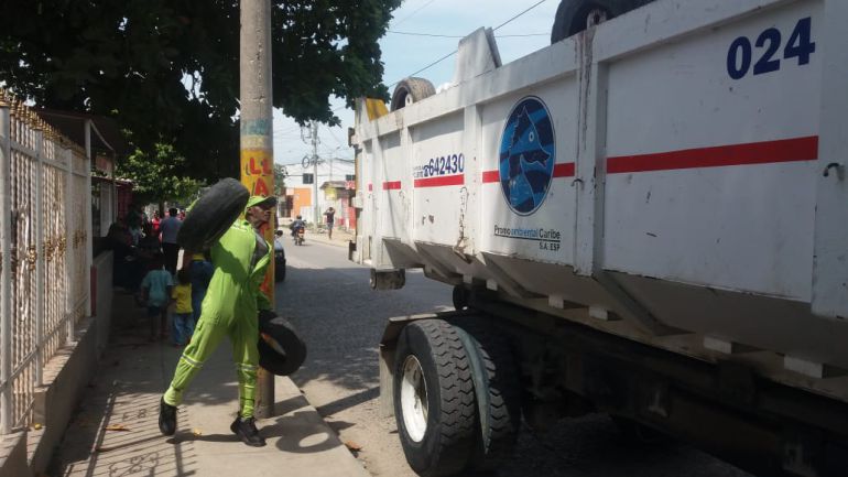 Más de 4.100 llantas ha recolectado Pacaribe en Cartagena: Más de 4.100 llantas ha recolectado Pacaribe en Cartagena