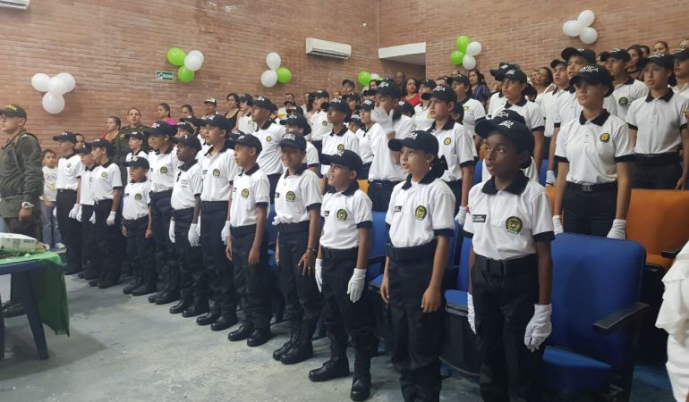 Policía Civíca, Caldas, Policía Nacional, Caldas niños padres de familia: Día a día la Policía Cívica aumenta sus fuerzas