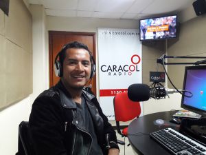 Julián Riaño “Jerfo” diseñador de modas quindiano Julián Riaño “Jerfo” diseñador de modas quindiano
