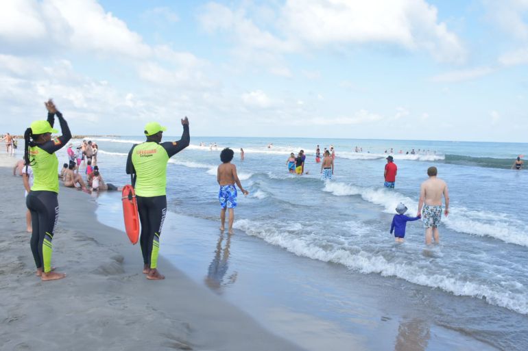 Evite excesos e imprudencias en playas durante las fiestas de Cartagena: Evite excesos e imprudencias en playas durante las fiestas de Cartagena