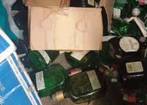 Policía de Cartagena incauta más de 722 botellas vacías de whisky