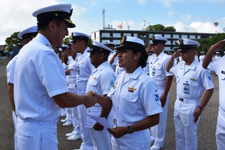 Banda de músicos de la Escuela Naval celebró 80 años de creada: Banda de músicos de la Escuela Naval celebró 80 años de creada
