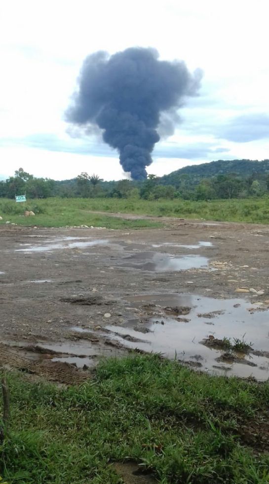 Atentado a oleoducto en Boyacá provocó incendio de grandes proporciones Atentado a oleoducto en Boyacá provocó incendio de grandes proporciones