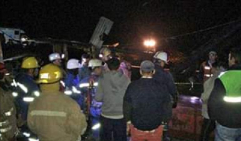 Mineros: Rescatados los tres trabajadores atrapados en mina de Cundinamarca