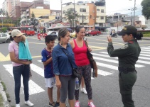 Policía adelanta campaña para prevenir hurto a residencias en Ibagué.