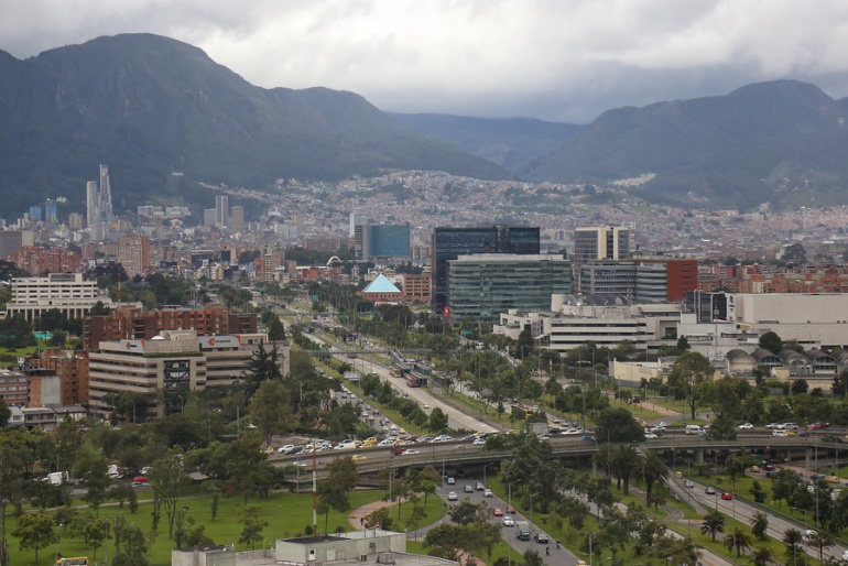 Pasos elevados en Bogotá: Regiotram tendrá cuatro pasos elevados en Bogotá