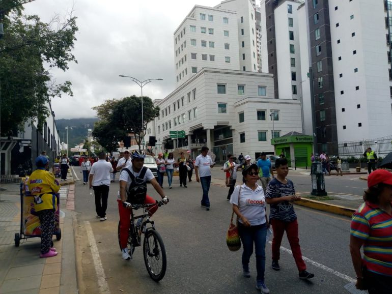 PROTESTAS EN BUCARAMANGA: Sin disturbios pero con trancones transcurrió marcha de docentes