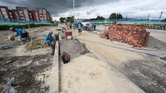 Una obra que duró 7 años paralizada en Fontibón Una obra que duró 7 años paralizada en Fontibón